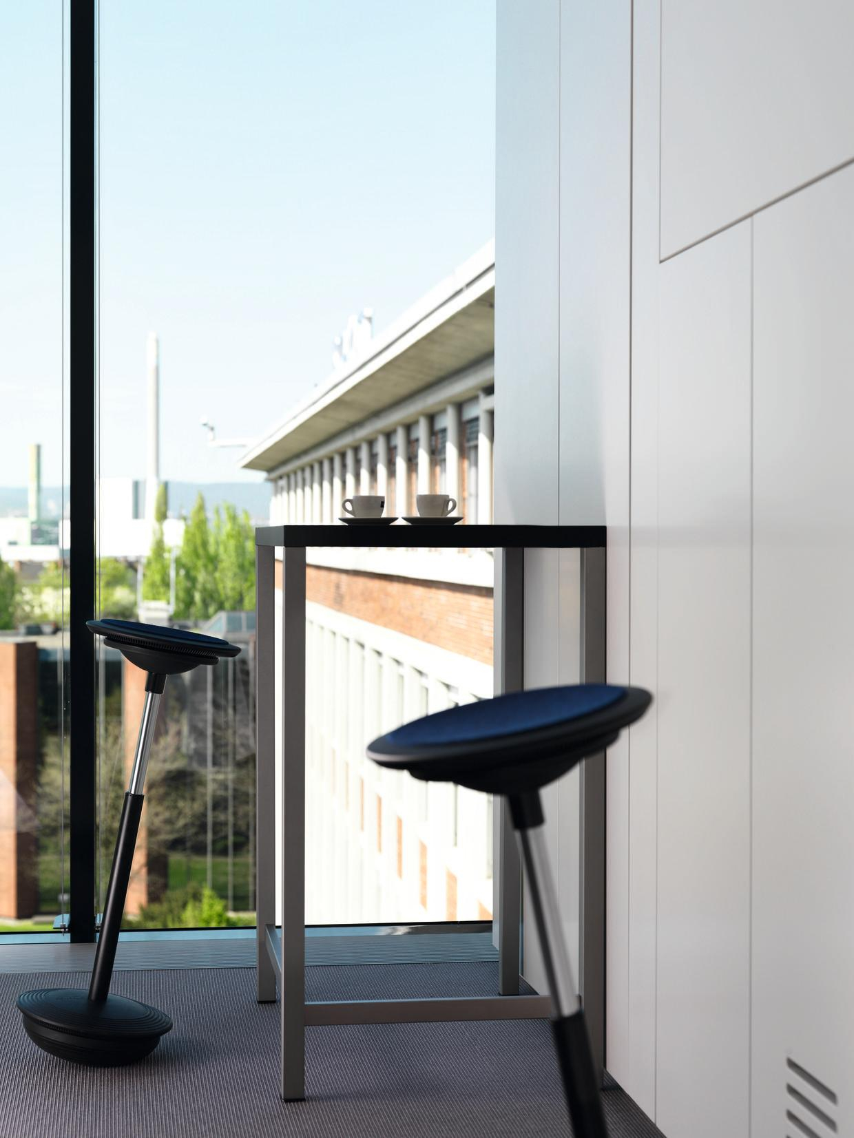 Stitz Sit / Stand stool Wilkhahn | WILKHAHN 0020102